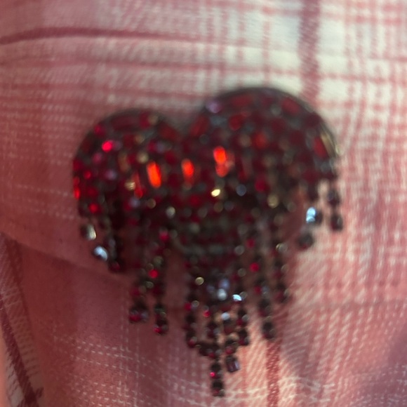 Stunning handmade pink flann shirt wi leopard print on back with red heart pin - Picture 4 of 6